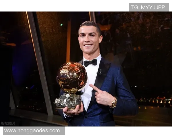 足坛巨星最新动态揭秘梅西与C罗职业生涯新篇章再掀热议