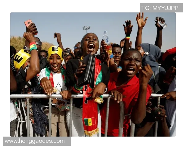 黄金头发足球巨星赛场闪耀引爆全球球迷热情聚焦